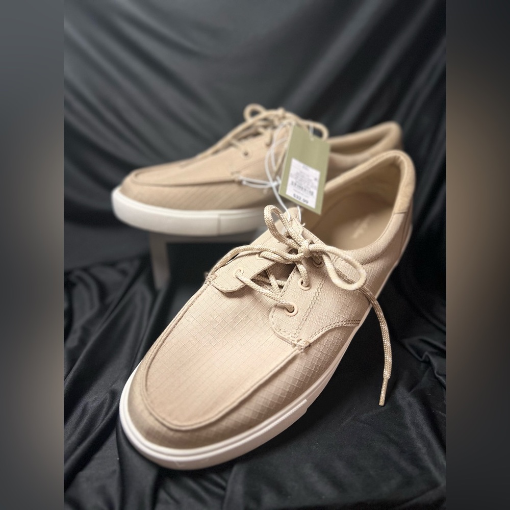 Men’s deckhand shoes 👞
